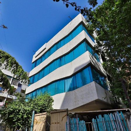 The Sky Imperial Hotel Yahvi Vadodara Exterior foto